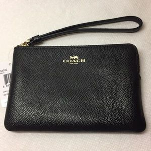 NWT Coach wristlet wallet